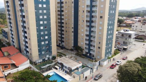 APARTAMENTO 02 DORMITÓRIOS, CENTRO, BALNEÁRIO PIÇARRAS- RESIDENCIAL FIJI EASY CLUB