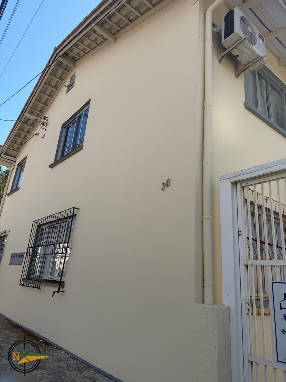 Foto do imóvel: 'Apartamento com 3 Quartos no Centro a 100m da Praia – 1 Vaga | 100m²'