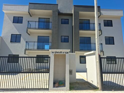 Apartamentos a 1.300 metros do mar em Balneário Piçarras